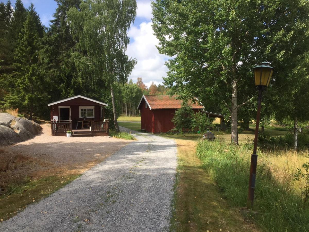 Stuga Utanfoer Fjaellbacka Exterior photo